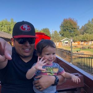 Meet your Posher, Emilio